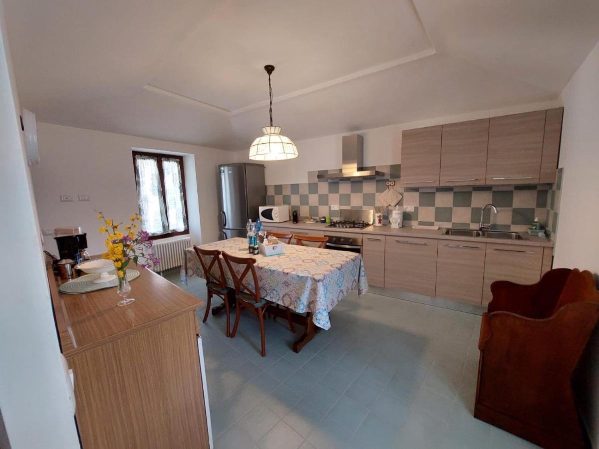 Casa Sassello - Appartamento Menta Dumenza ภายนอก รูปภาพ