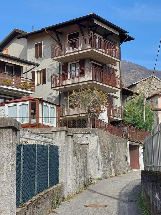 Casa Sassello - Appartamento Menta Dumenza ภายนอก รูปภาพ